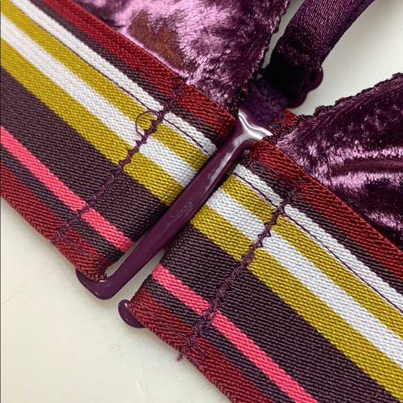 Victoria Secret | Violet Crushed Velvet Bralette S - Picture 6 of 13